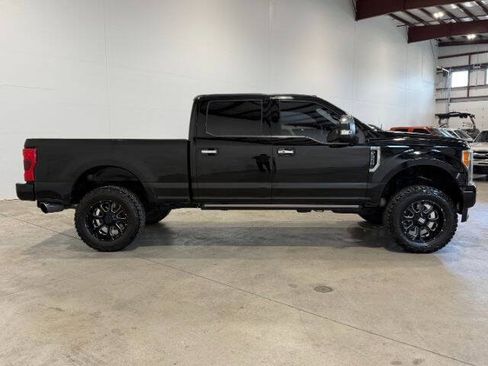 Used 2017 Ford F350 Platinum w/ Platinum Ultimate Package AWD/4WD image 7