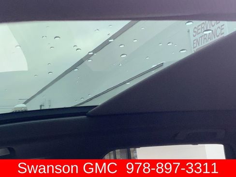 Used 2025 BMW X3 xDrive30i w/ M Sport Package image 23