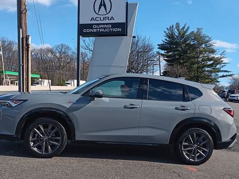 Used 2025 Acura ADX A-Spec image 2