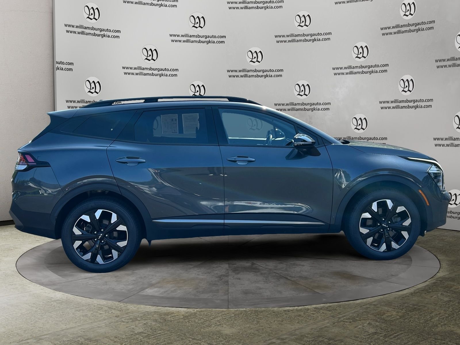 Used 2024 Kia Sportage X-Line w/ X-Line Premium Package AWD/4WD image 6