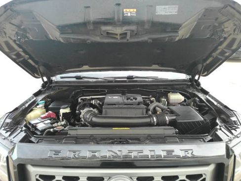 Used 2022 Nissan Frontier SV RWD image 50