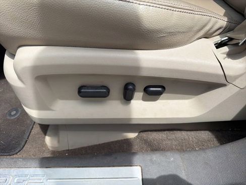 Used 2014 Ford Edge Limited w/ Equipment Group 301A FWD image 11