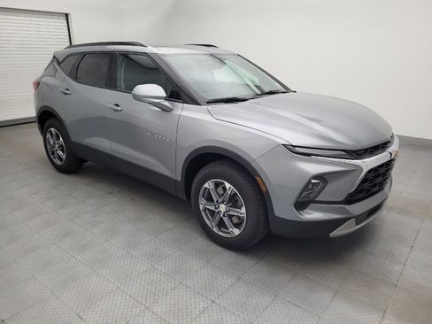 Used 2024 Chevrolet Blazer LT w/ Convenience Package FWD image 11