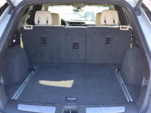 Used 2017 Cadillac XT5 Premium Luxury image 39