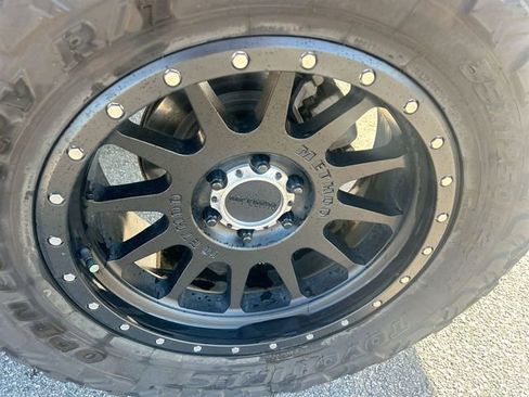 Used 2025 Chevrolet Silverado 1500 RST image 14