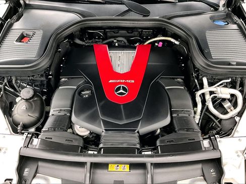Certified 2022 Mercedes-Benz GLC 43 AMG 4MATIC image 9