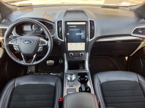 Certified 2022 Ford Edge ST-Line w/ Cargo Accessory Package AWD/4WD image 15