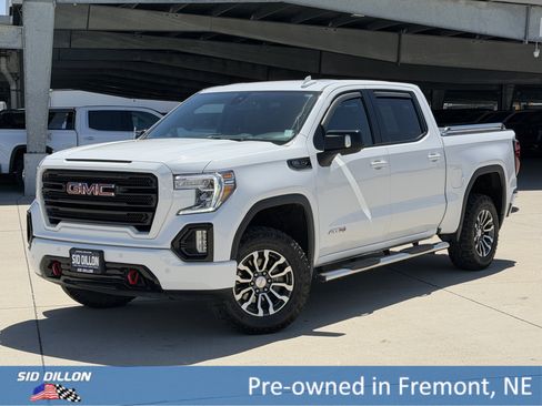 Used 2021 GMC Sierra 1500 AT4 w/ AT4 Value Package AWD/4WD image 1