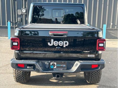 Used 2020 Jeep Gladiator Overland image 9