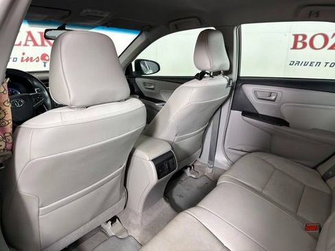 Used 2016 Toyota Camry XLE FWD image 26