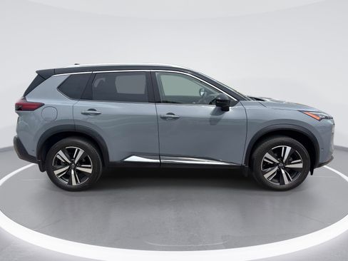 Used 2023 Nissan Rogue SL w/ SL Premium Package AWD/4WD image 9