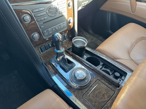 Used 2017 INFINITI QX80 Signature Edition w/ All Season Package image 11