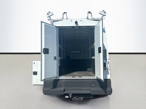 Used 2020 Mercedes-Benz Sprinter 4500 image 9
