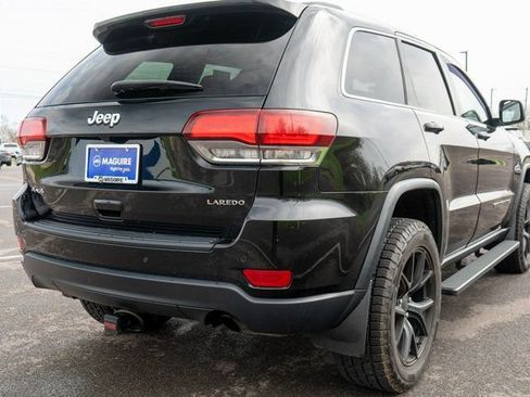 Used 2020 Jeep Grand Cherokee Laredo w/ 18" Wheel & 8.4" Radio Group AWD/4WD image 6