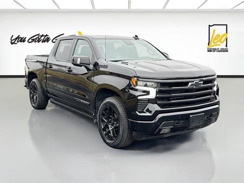 Used 2024 Chevrolet Silverado 1500 High Country w/ Midnight Edition image 3