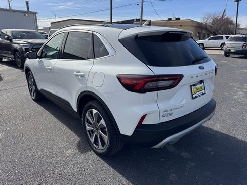 Used 2025 Ford Escape Platinum w/ Premium Technology Package image 5