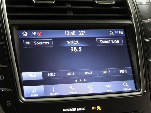 Used 2019 Lincoln Nautilus Black Label image 11