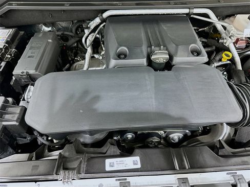 New 2025 GMC Canyon Elevation w/ Convenience Package image 30