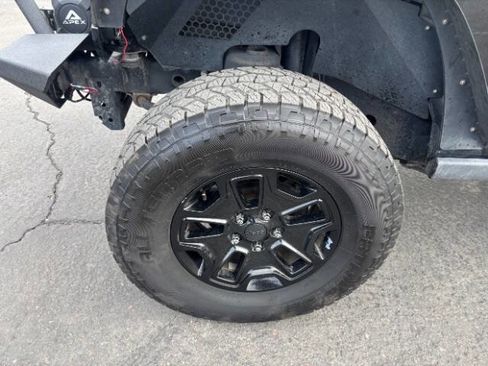 Used 2016 Jeep Wrangler Sport AWD/4WD image 10