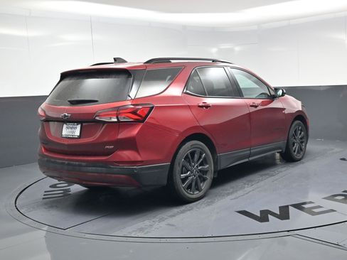 Certified 2024 Chevrolet Equinox RS image 17