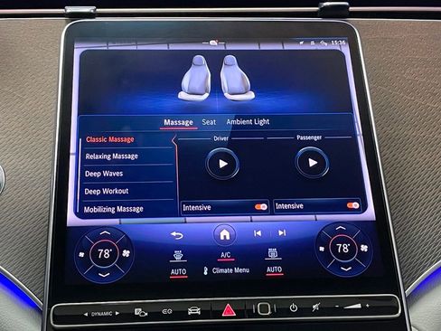 Used 2023 Mercedes-Benz EQE 500 4MATIC Sedan image 40