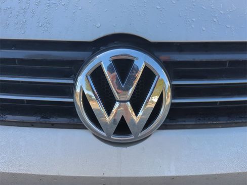 Used 2013 Volkswagen Jetta TDI image 5