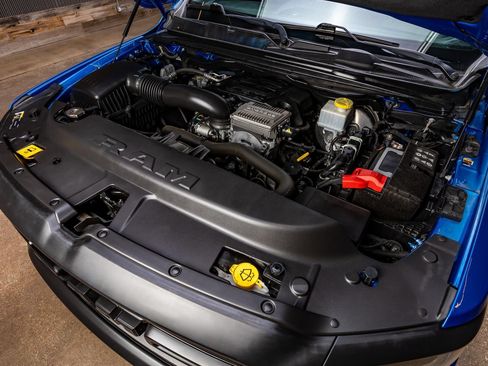 Used 2023 RAM 1500 Big Horn AWD/4WD image 29