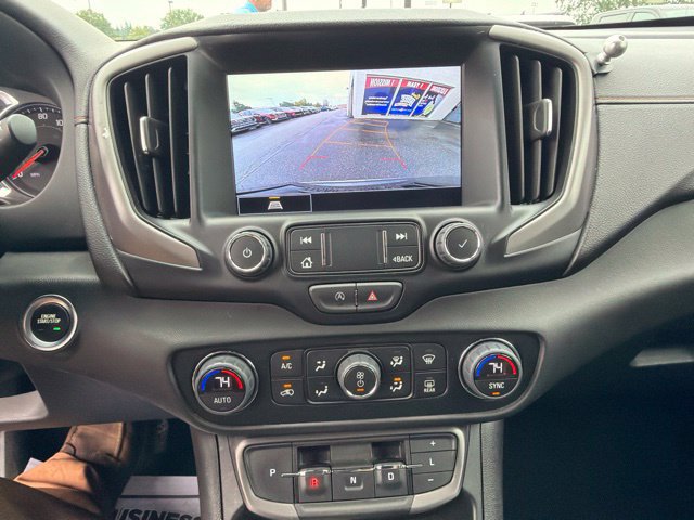 Used 2023 GMC Terrain AT4 AWD/4WD image 18