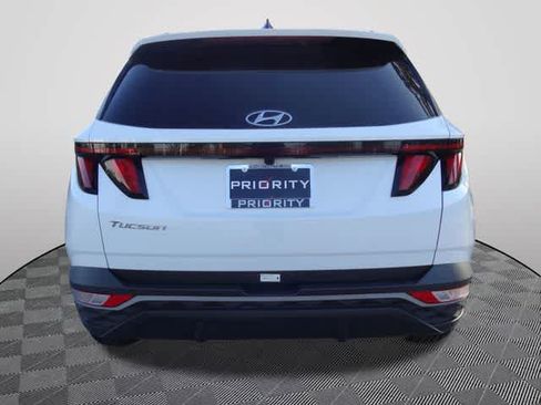 Used 2024 Hyundai Tucson SEL FWD image 3