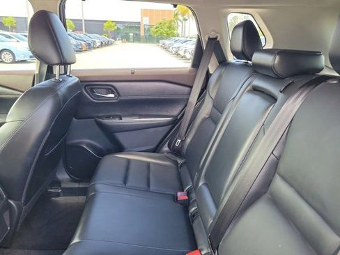 Certified 2023 Nissan Rogue SV w/ SV Premium Package AWD/4WD image 12
