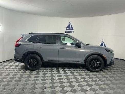 Used 2025 Honda CR-V Sport-L image 6
