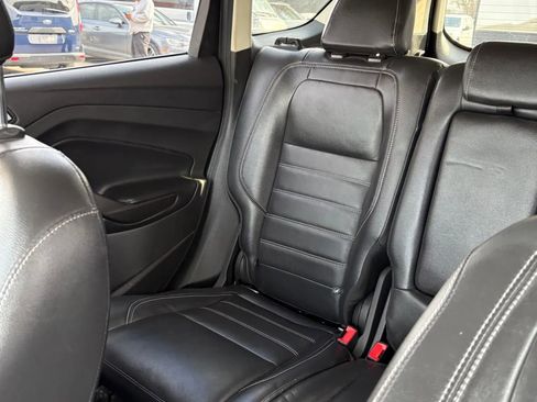 Used 2018 Ford Escape Titanium w/ Ford Safe & Smart Package image 43