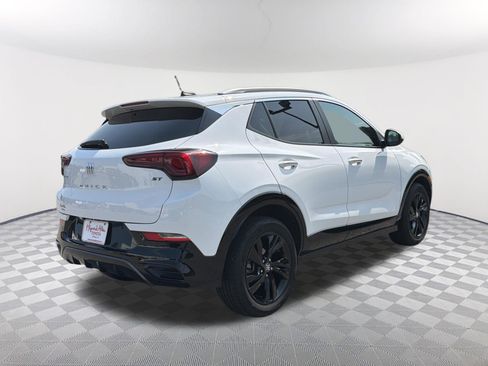 Used 2024 Buick Encore GX Sport Touring FWD image 17
