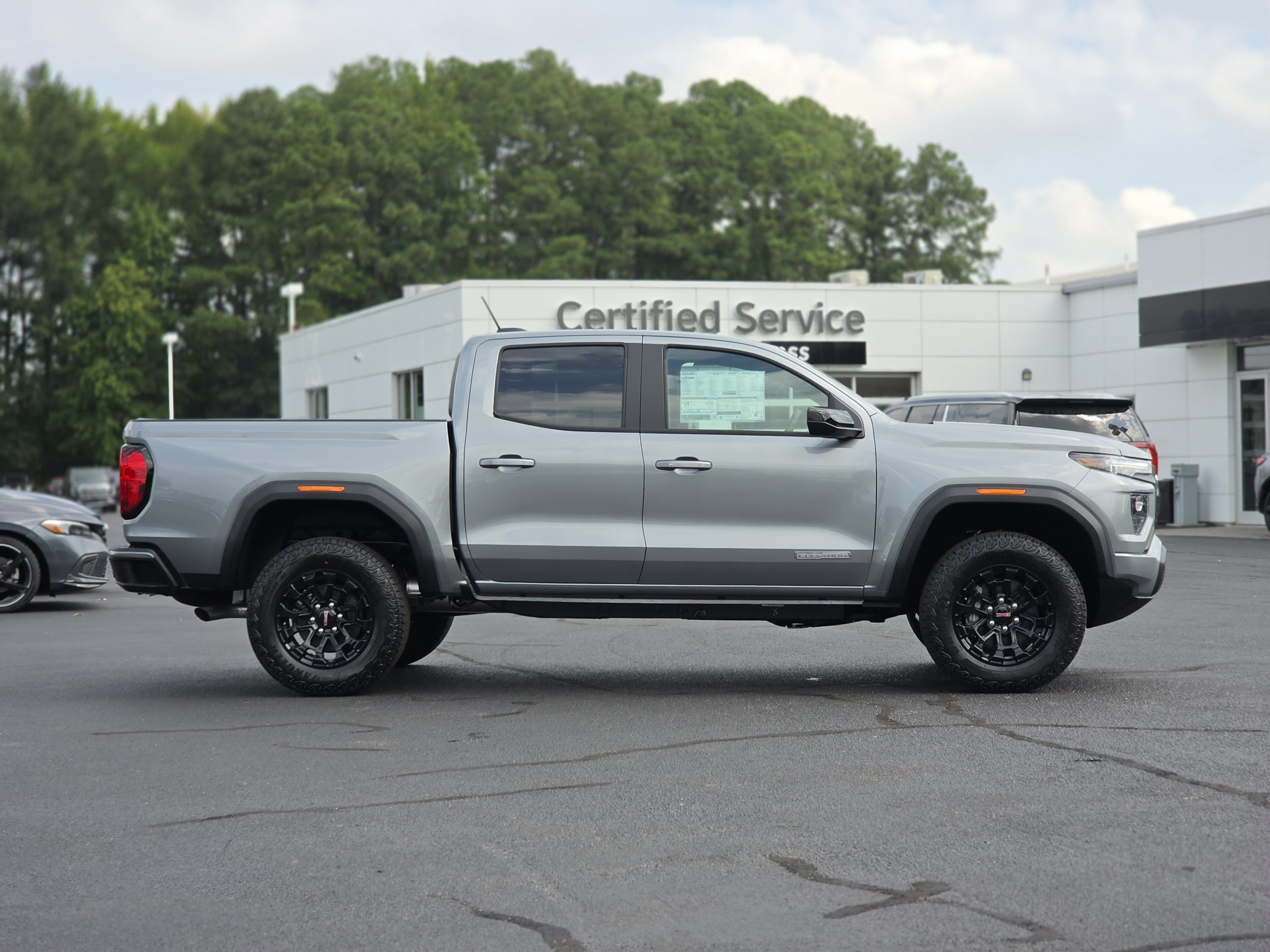 New 2026 GMC Canyon Elevation w/ Convenience Package RWD image 8