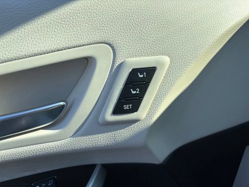 New 2026 Toyota Sienna Platinum AWD/4WD image 29