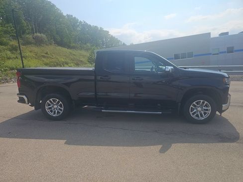 Used 2020 Chevrolet Silverado 1500 LT w/ All-Star Edition AWD/4WD image 4