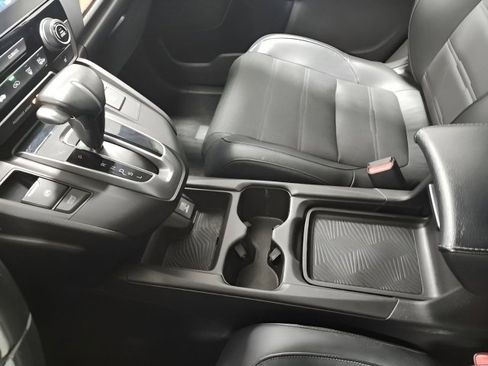Certified 2019 Honda CR-V Touring image 32