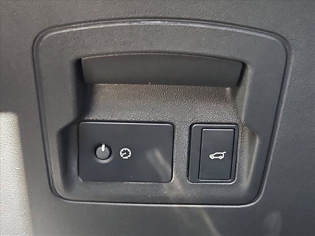 Used 2023 Land Rover Range Rover Velar HST AWD/4WD image 16