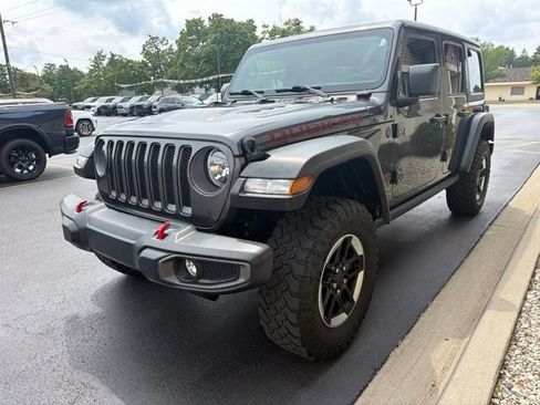 Used 2020 Jeep Wrangler Unlimited Rubicon w/ Cold Weather Group AWD/4WD image 13