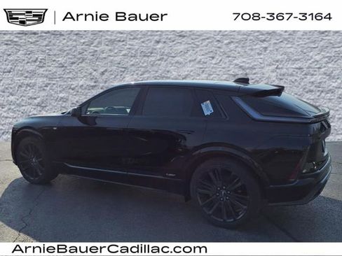 New 2026 Cadillac Lyriq V w/ Exterior Carbon Fiber Package image 8