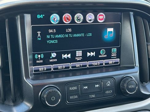 Used 2018 Chevrolet Colorado LT image 18