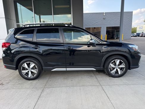 Used 2021 Subaru Forester Touring w/ Popular Package #2 image 9