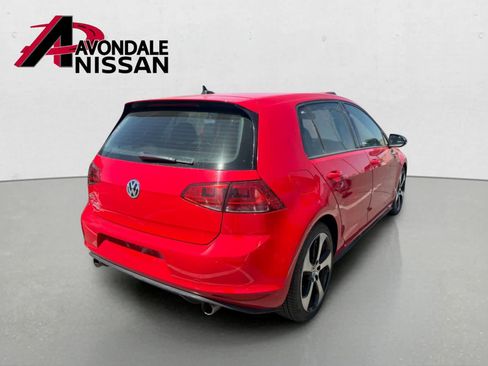 Used 2017 Volkswagen GTI SE FWD image 3