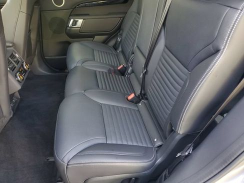 New 2025 Land Rover Discovery S AWD/4WD image 12
