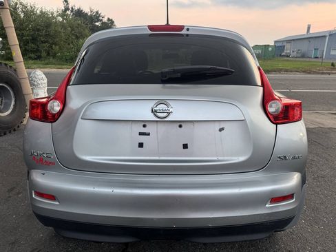 Used 2011 Nissan Juke SV AWD/4WD image 7