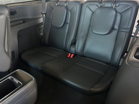 New 2026 Lincoln Aviator Reserve AWD/4WD image 14