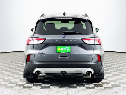 Used 2022 Ford Escape Titanium w/ Class II Trailer Tow Package image 8