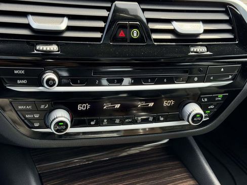 Used 2019 BMW 530i xDrive image 5