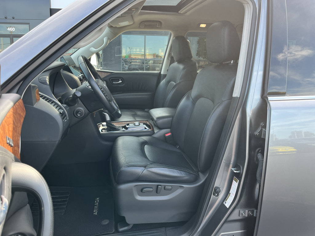 Used 2024 Nissan Armada SL w/ Captain's Chairs Package AWD/4WD image 34