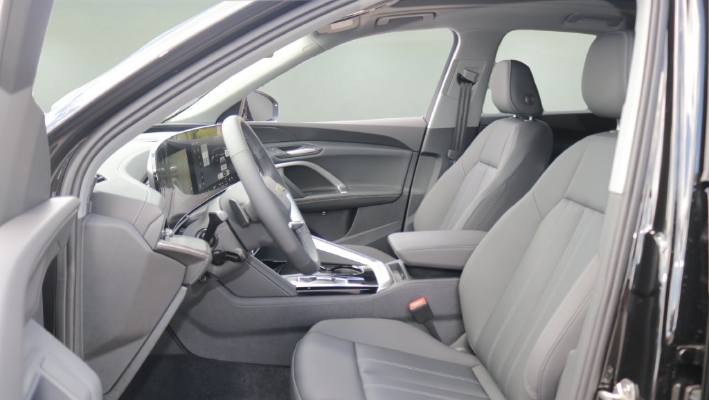 New 2026 Audi Q5 2.0T AWD/4WD image 12